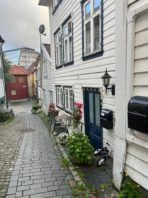Beautiful Bergen House From 1790 Apartment